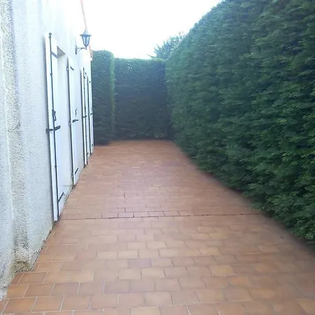 Prázdninový dům Les Gites De La Perree Le Château-dʼOléron